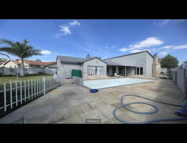 4 BEDROOM HOUSE FOR SALE IN ACASIA ESTATE